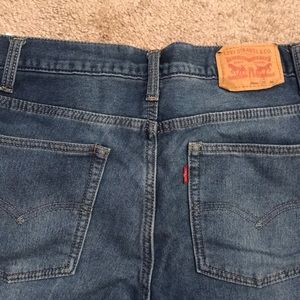 Levi’s medium blue jeans size 20reg